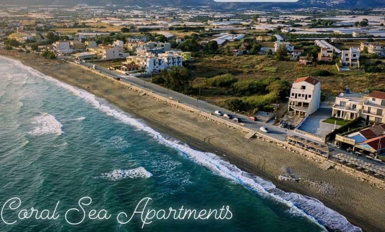 Coral Sea Apartment Kokkinos Pirgos Esterno foto